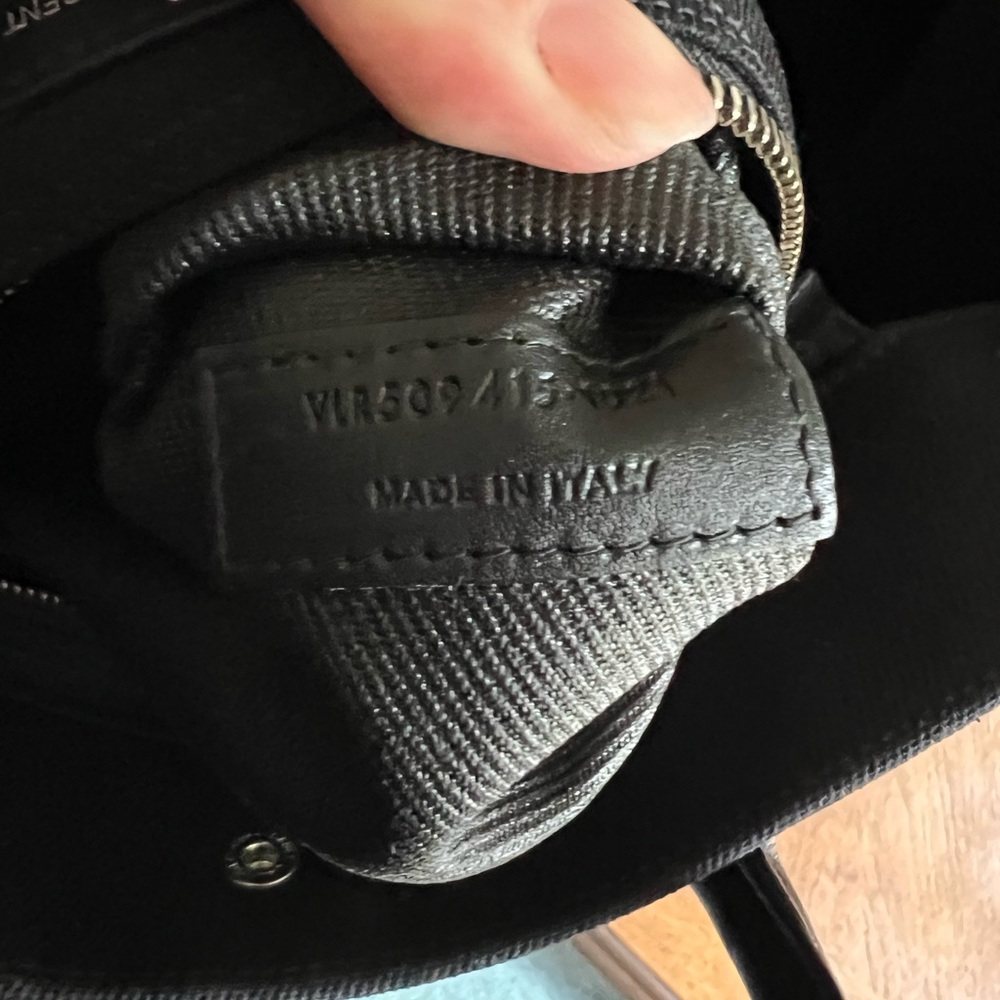 Ysl Rive Gauche Brand New Tote - image 8